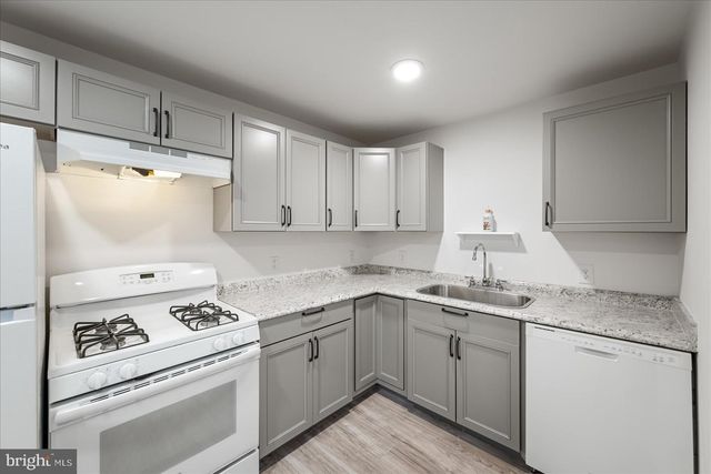 28 BASALT DR, Fredericksburg, VA 22406