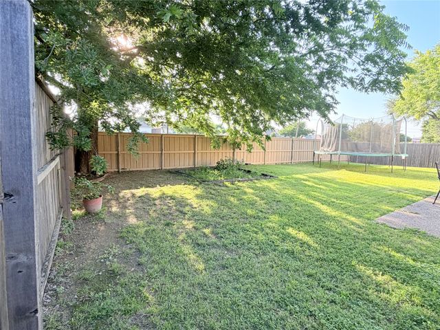 400 Sparrow Hawk, Mckinney, TX 75072