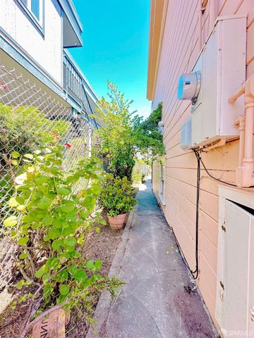 322 Commercial Avenue, South San Francisco, CA 94080