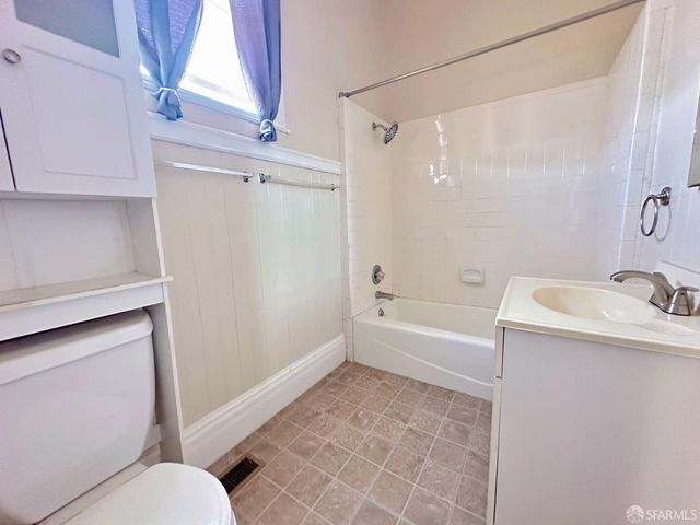 322 Commercial Avenue, South San Francisco, CA 94080