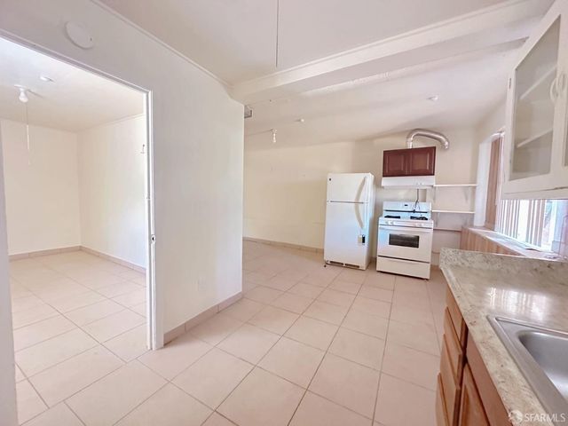 322 Commercial Avenue, South San Francisco, CA 94080