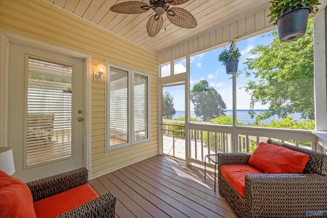 6388 Turtle Bay Way, Athens, AL 35611