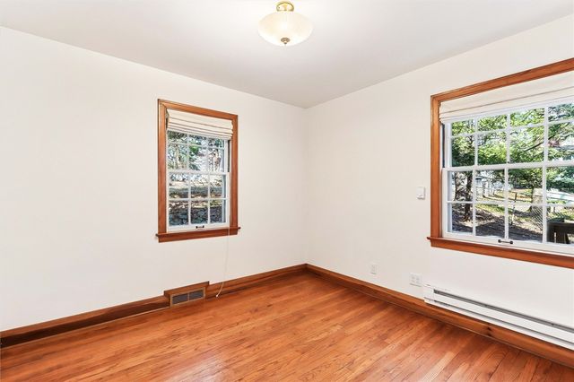 420 Lexington Ave, Iowa City, IA 52246