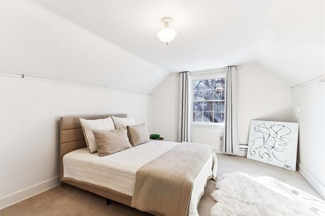 420 Lexington Ave, Iowa City, IA 52246