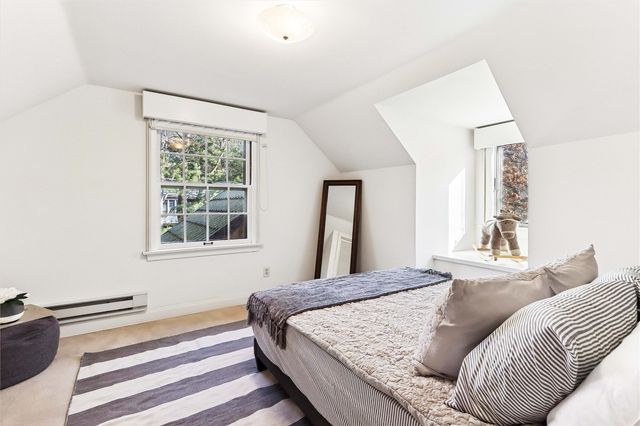 420 Lexington Ave, Iowa City, IA 52246