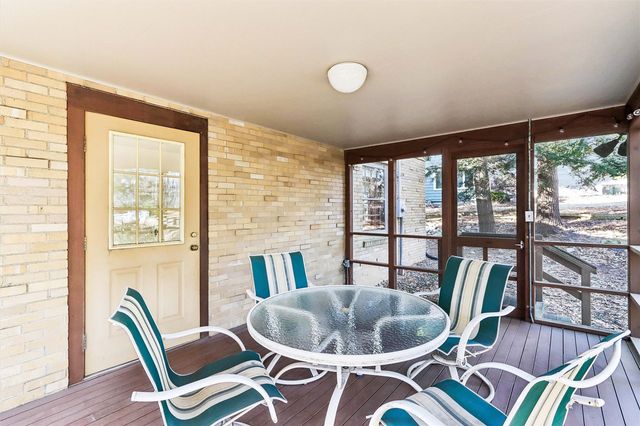 420 Lexington Ave, Iowa City, IA 52246