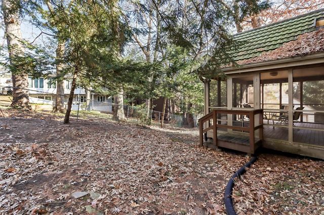 420 Lexington Ave, Iowa City, IA 52246