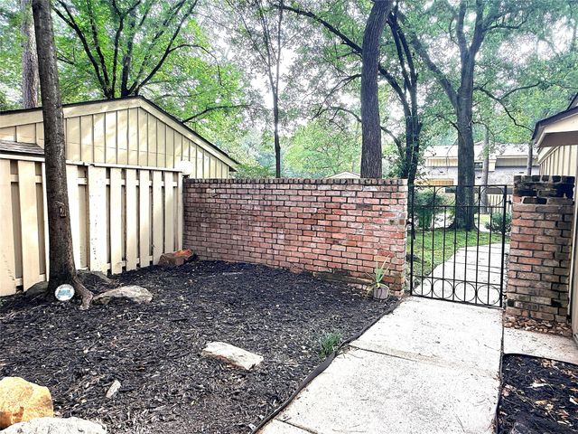 2429 W Settlers Way, The Woodlands, TX 77380
