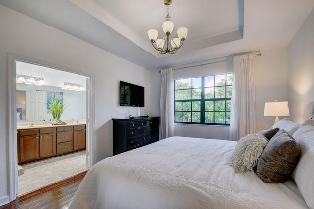 10342 Wellington Parc Drive, Wellington, FL 33449
