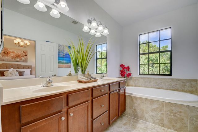 10342 Wellington Parc Drive, Wellington, FL 33449