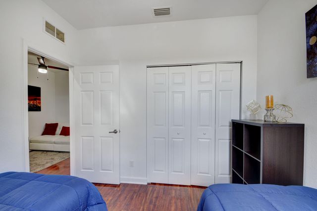 10342 Wellington Parc Drive, Wellington, FL 33449