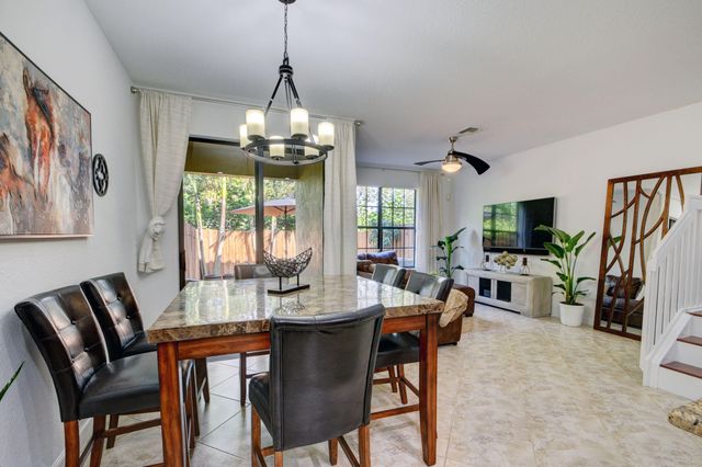 10342 Wellington Parc Drive, Wellington, FL 33449