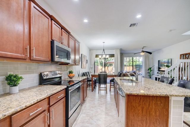 10342 Wellington Parc Drive, Wellington, FL 33449