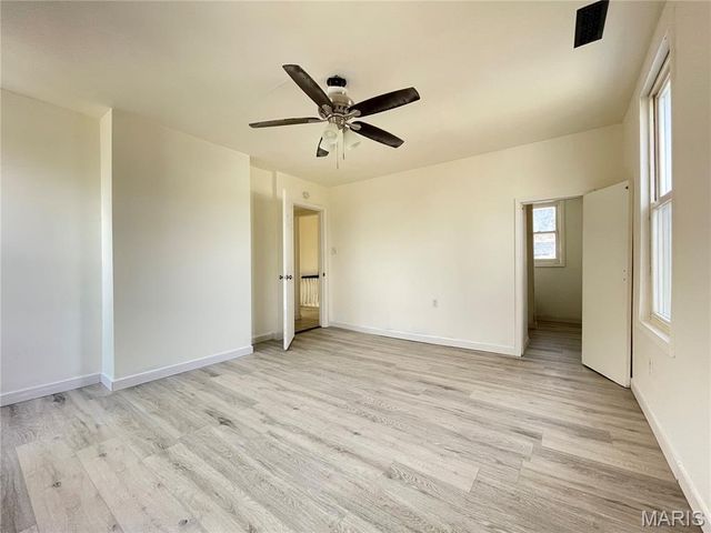 7349 Elm Avenue, St Louis, MO 63143