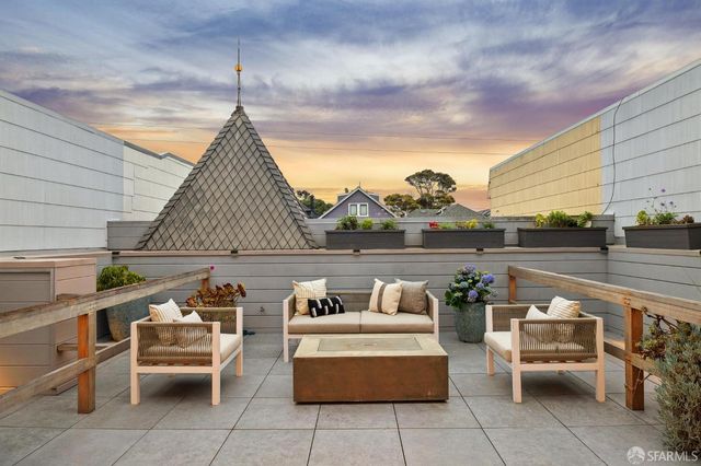215 3rd Avenue, San Francisco, CA 94118