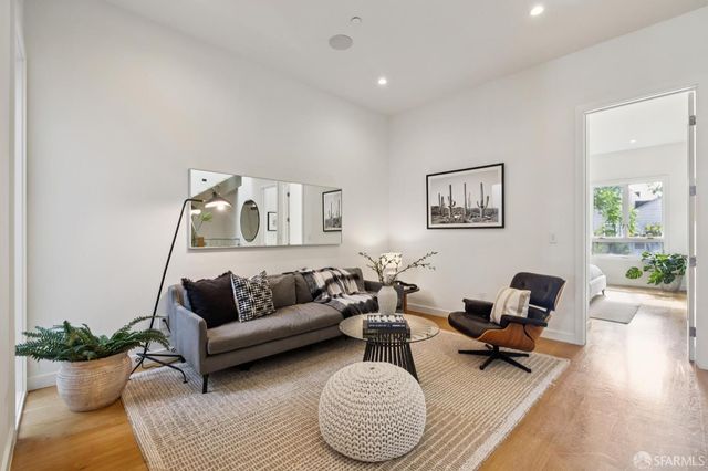 215 3rd Avenue, San Francisco, CA 94118