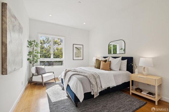 215 3rd Avenue, San Francisco, CA 94118