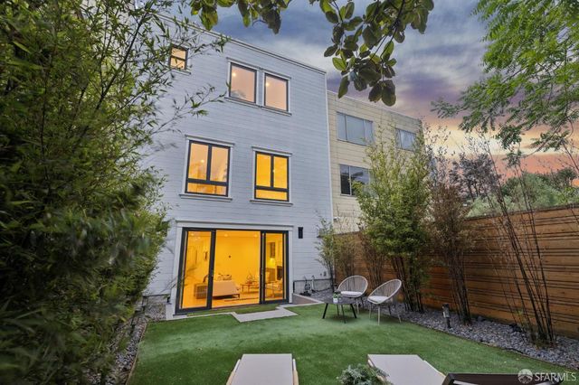 215 3rd Avenue, San Francisco, CA 94118
