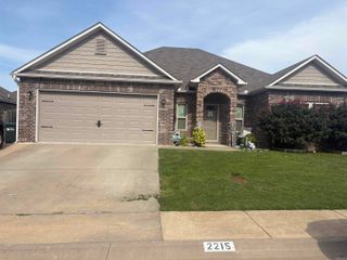 2215 Mary Alice Drive, Conway, AR 72032