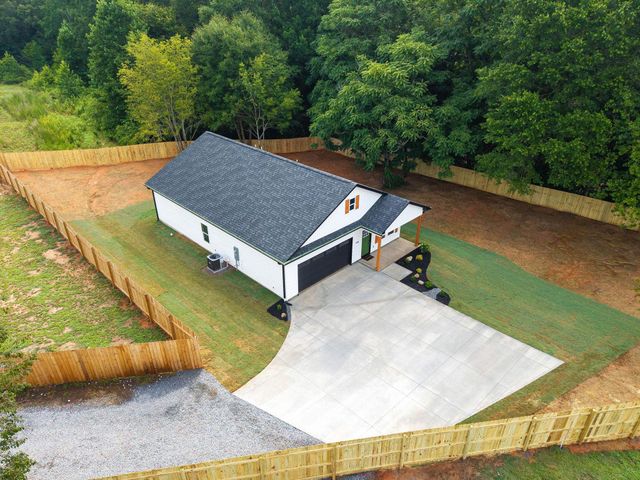 2302 Old Spartanburg Highway, Woodruff, SC 29388