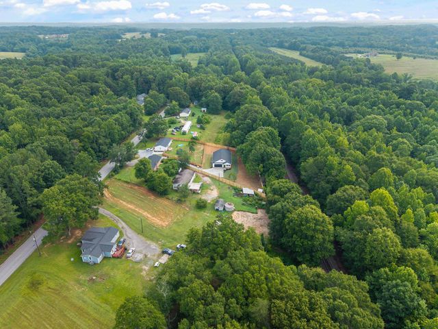 2302 Old Spartanburg Highway, Woodruff, SC 29388