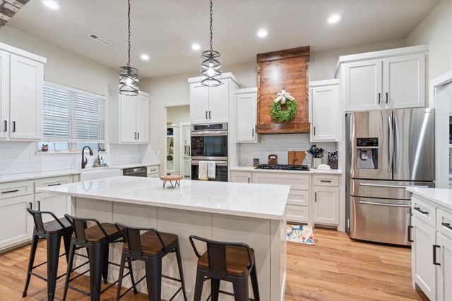 13846 Bob White Circle, Fayetteville, AR 72704