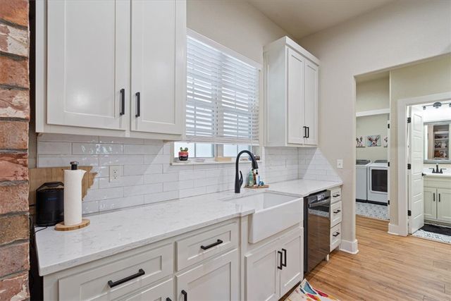 13846 Bob White Circle, Fayetteville, AR 72704