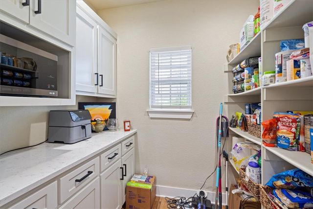 13846 Bob White Circle, Fayetteville, AR 72704