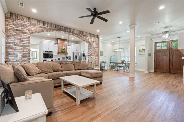 13846 Bob White Circle, Fayetteville, AR 72704