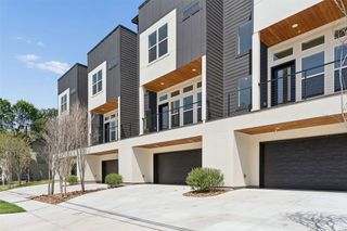 2202 N Carroll Avenue 104, Dallas, TX 75204