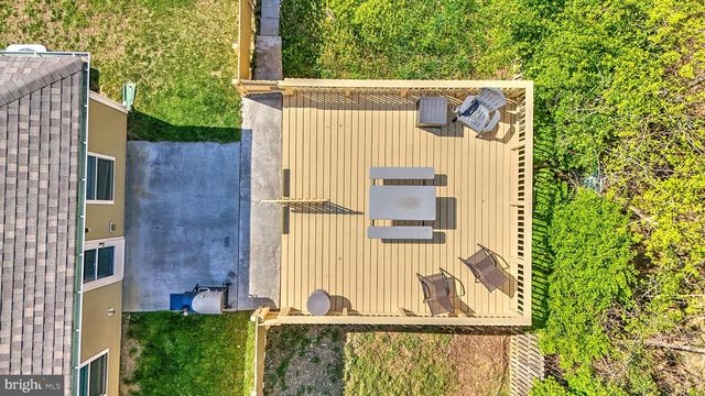 215 WYETH AVE, Martinsburg, WV 25401