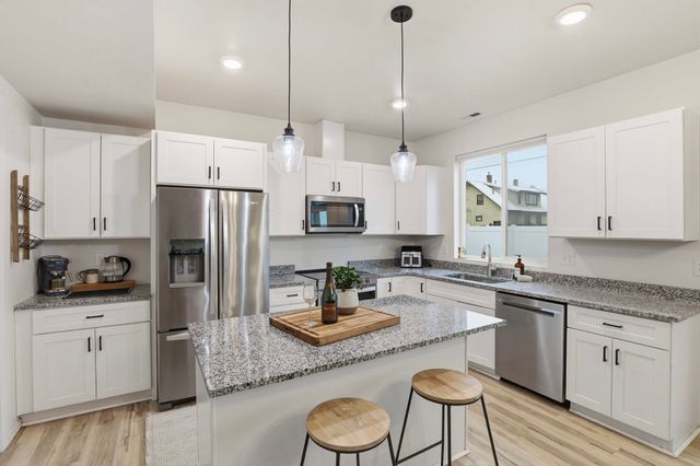 3017 E Sanson Ave, Spokane, WA 99217