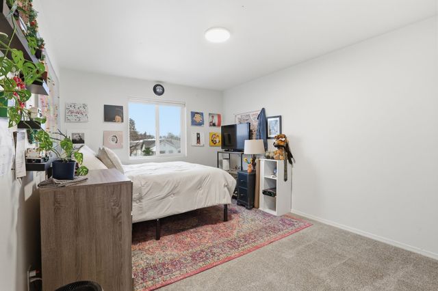 3017 E Sanson Ave, Spokane, WA 99217