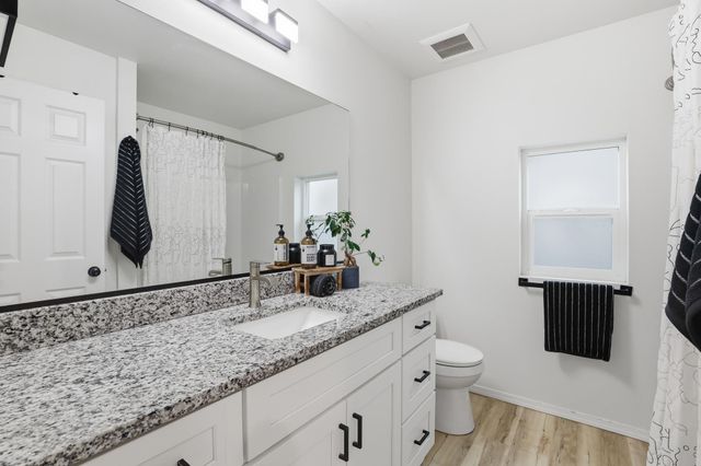 3017 E Sanson Ave, Spokane, WA 99217