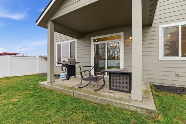 3017 E Sanson Ave, Spokane, WA 99217