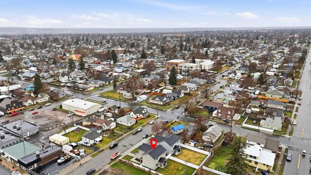 3017 E Sanson Ave, Spokane, WA 99217