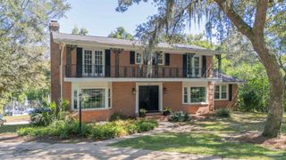 417 Canterbury Ln, Gulf Breeze, FL 32561