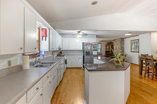 1175 Springdale Circle, Boiling Springs, SC 29316