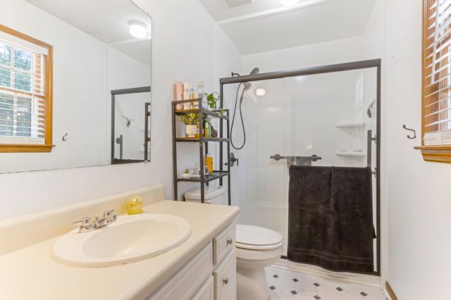 1175 Springdale Circle, Boiling Springs, SC 29316