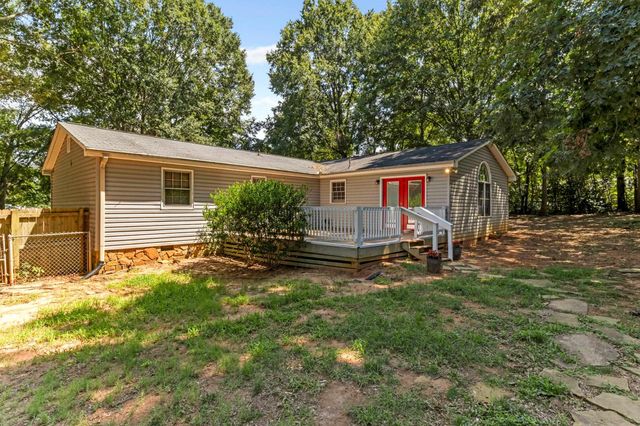 1175 Springdale Circle, Boiling Springs, SC 29316