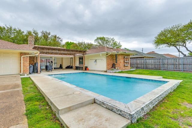 2012 Saint Andrews Drive, Richardson, TX 75082