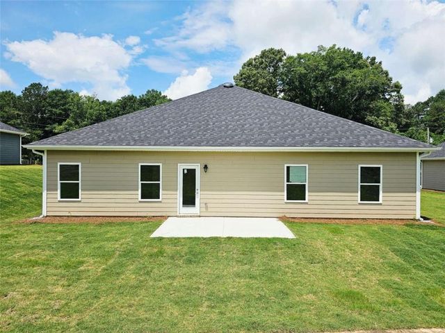 305 Angela Avenue, Bowdon, GA 30108