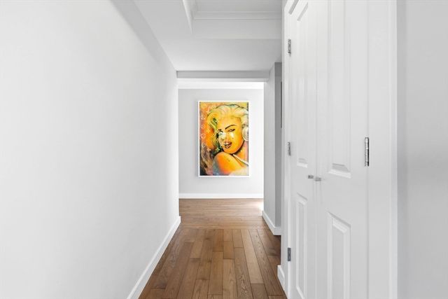 250 Hammond Pond Pkwy 716S, Newton, MA 02467