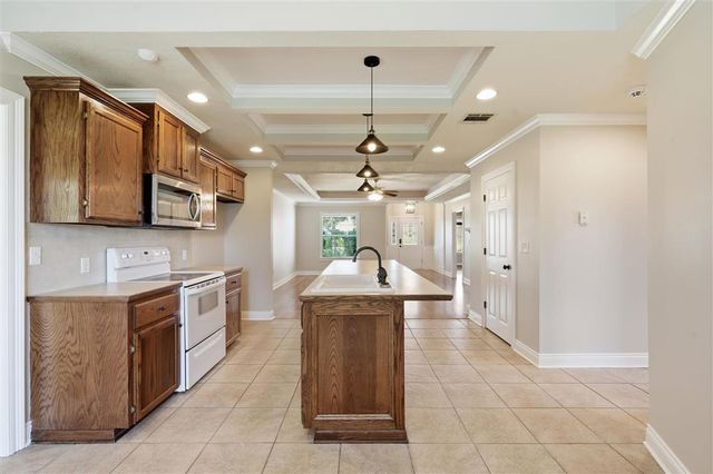 1816 N Michael Square, Lake Charles, LA 70611