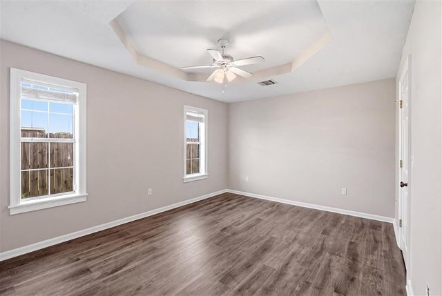 1816 N Michael Square, Lake Charles, LA 70611