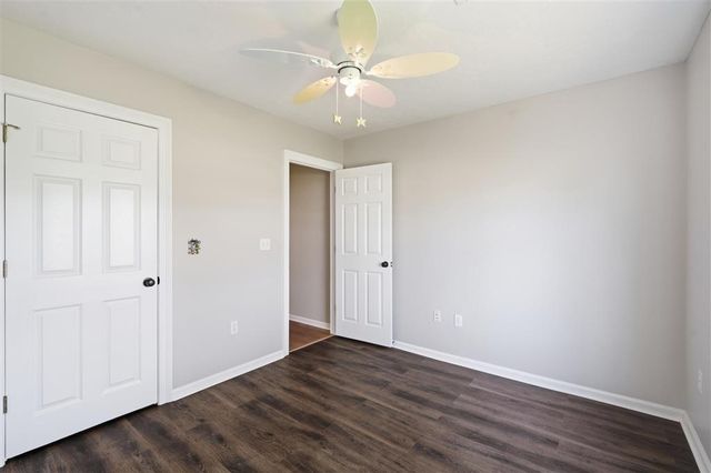 1816 N Michael Square, Lake Charles, LA 70611