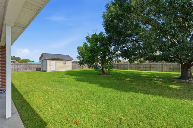 1816 N Michael Square, Lake Charles, LA 70611