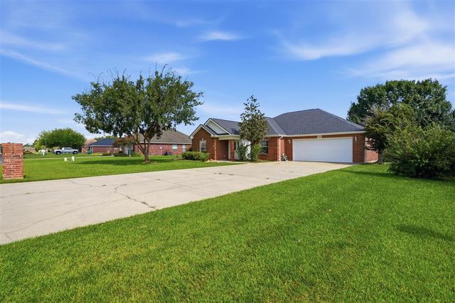 1816 N Michael Square, Lake Charles, LA 70611