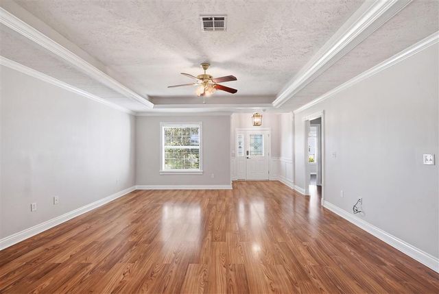 1816 N Michael Square, Lake Charles, LA 70611