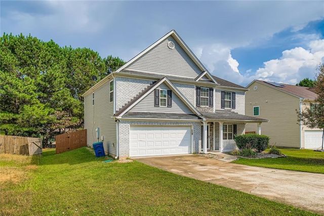 8352 Milam Loop, Fairburn, GA 30213